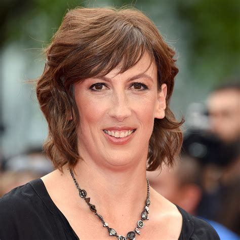 Turns out Miranda Hart would love to be the new judge on Bake Off - Good Housekeeping