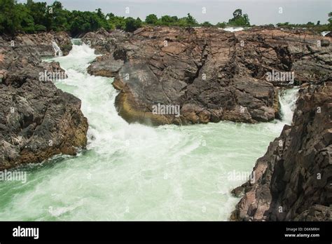 Khone Phapheng Waterfall, Southern Laos Stock Photo - Alamy