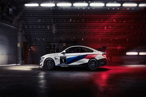 BMW M4 GT4 Wallpaper - Download to your mobile from PHONEKY