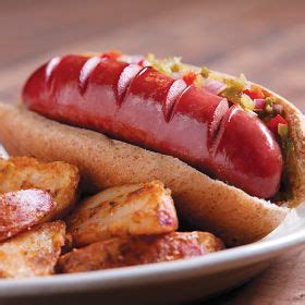 16 (2.62 oz.) Classic Beef Franks | Omaha steaks, American hot dog recipes, Hot dog recipes