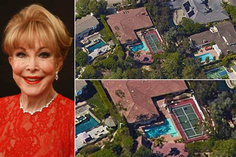 Celebrities With Expensive And Beautiful Properties - A Touch Of Paradise In Their Own Home ...