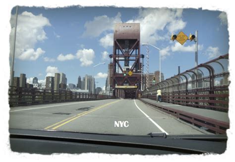 The Bridge to Roosevelt Island – LOVELY & DELICIOUS CITIES