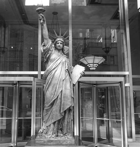 Statue Of Liberty Replica · Free Stock Photo