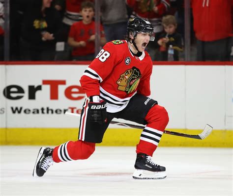 Blackhawks: Patrick Kane Climbing NHL All-Time Scoring List