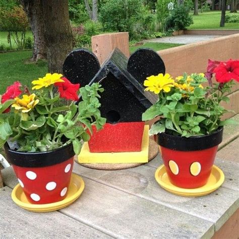 36 Mickey Mouse DIY & Craft ideas -DesignBump