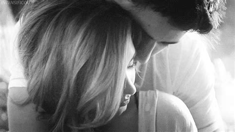 Private GIF | Tumblr couples, Romantic gif, Romantic hug