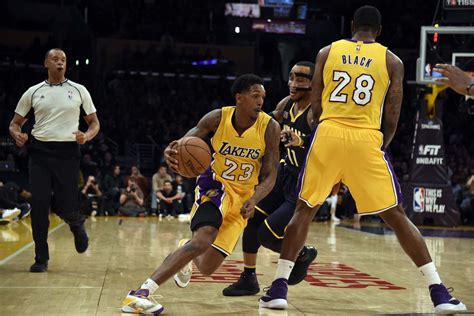 Lakers vs. Pacers final score: L.A. beats Indiana to end skid, 108-96 ...