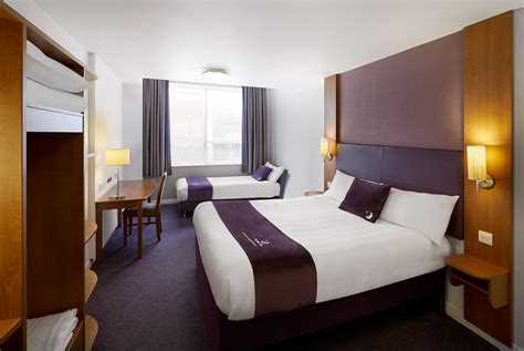 Premier Inn Walsall (M6, J10) Hotel - Hotels in Walsall WS2 0WB - 192.com