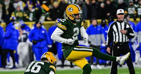 Giants Sign Former Packers Kicker Mason Crosby - Sports Illustrated New York Giants News ...