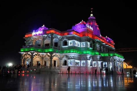 Prem Mandir - Vrindavan - Connecting Traveller