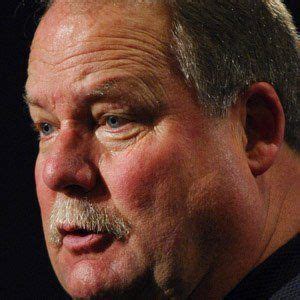 Mike Holmgren - Age, Family, Bio | Famous Birthdays