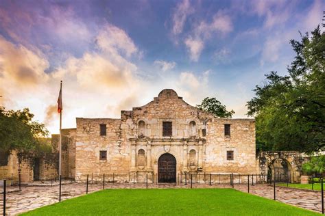 10 Facts About The Alamo - Facts.net