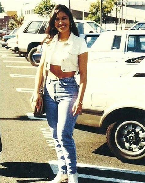 16 Looks de Selena Quintanilla que demuestran por qué es la reina del ...