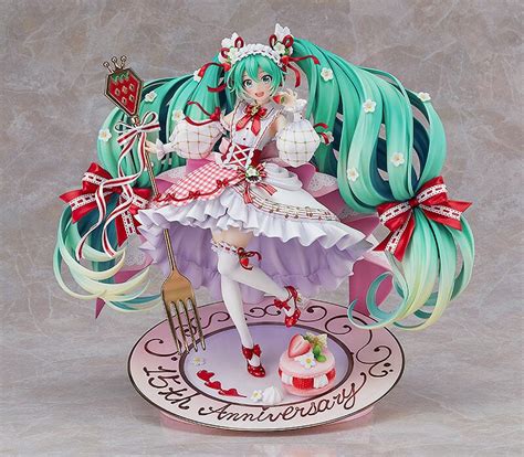 Vocaloid Hatsune Miku Strawberry Motif (15th Anniversary) 1/7 Scale Fi– USA Gundam Store