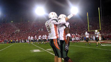 What I Love: The 2001 Miami Hurricanes - Football Study Hall