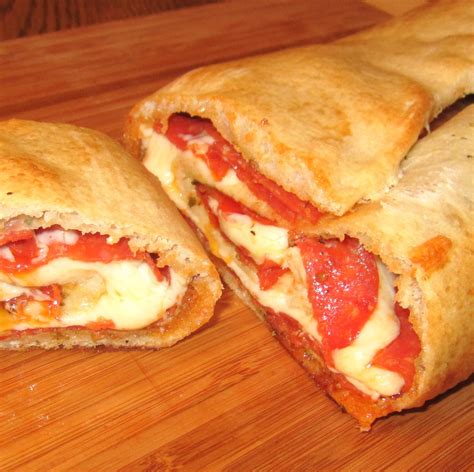 Recipe Submitted by a Reader: Pepperoni Stromboli | Food Marriage