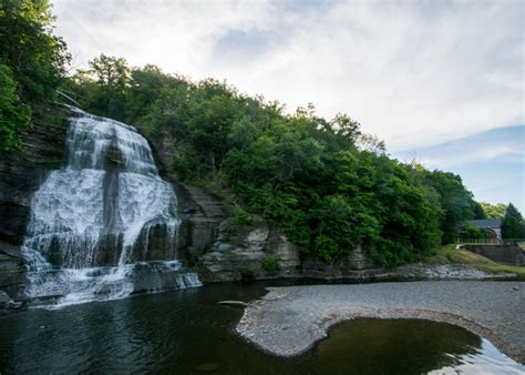 Wine & Waterfalls around Seneca Lake, New York | Flying Fourchette