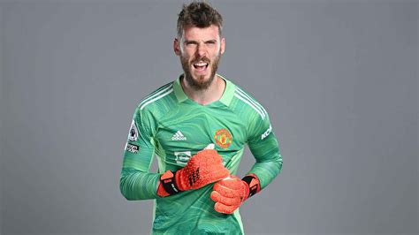 De Gea’s best saves of 2021/22 | Manchester United