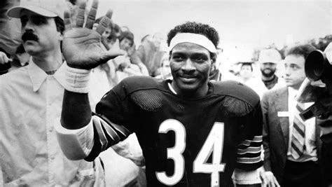 Walter Payton: Bio, Injuries & Death [2024 Update] - Players Bio