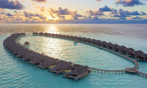 Anantara Kihavah Maldives Villas | Tahiti Legends