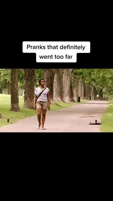 Funny Pranks [Video] in 2024 | Funny prank videos, Very funny jokes, Funny pranks