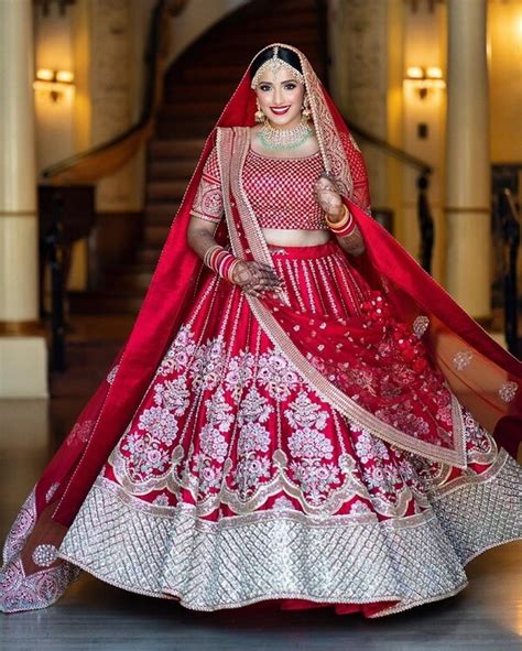 30+ Ravishing Punjabi Bride Wedding Dress For The Perfect Bridal Look