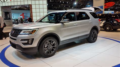 Ford Explorer Xlt 4wd 2017