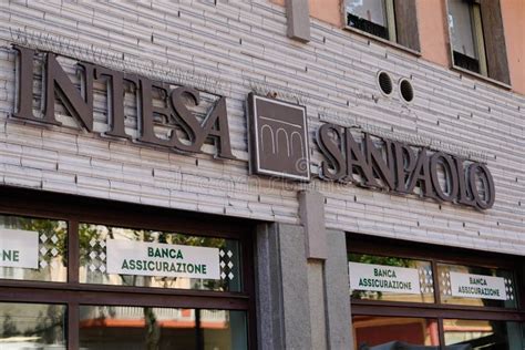 Intesa SanPaolo Bank Logo Brand and Text Sign from Turin Italy ...