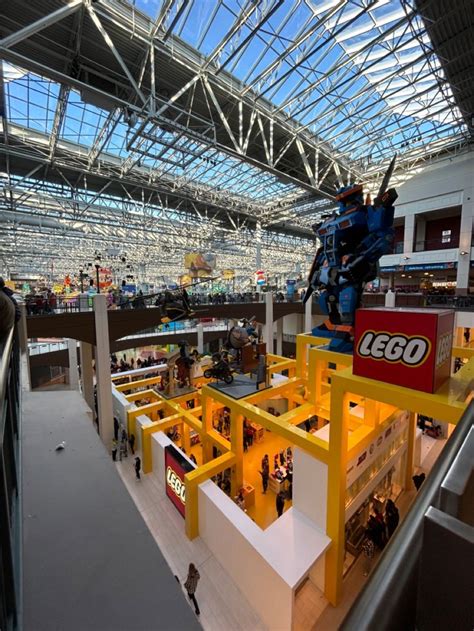 Lego Store, Mall of America in 2023 | Mall of america, Lego store ...