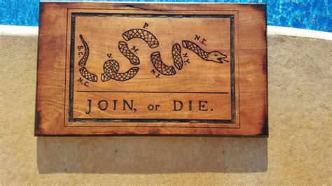 17x34 Engraved Join or Die Flag