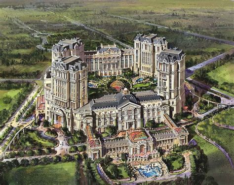 Hotels by Top Fashion Designers Lagerfeld and Versace to Open in Macau