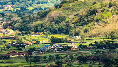 Yogyakarta Travel Guide | Yogyakarta Tourism - KAYAK