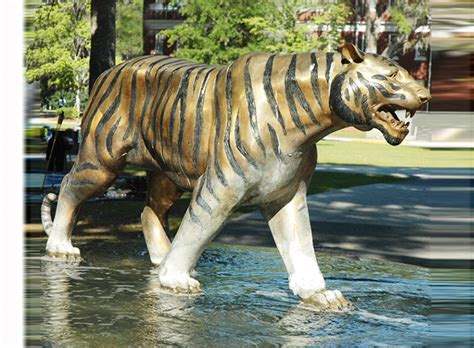 Large Outdoor Life-Size Bronze Siberian Tiger Sculpture | Animal Sculptures