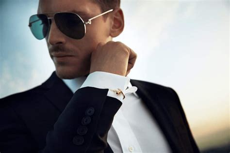 How to Wear Cufflinks with a Shirt and Suit - Suits Expert