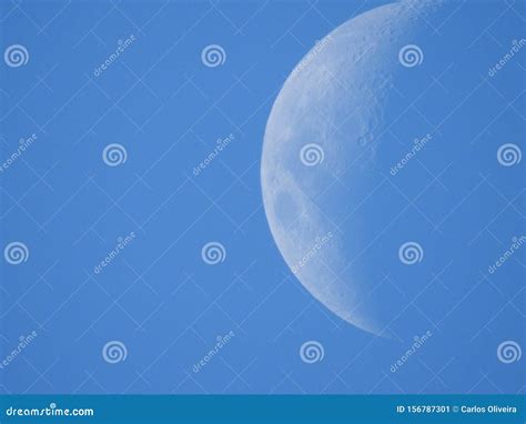 Day Moon Captured by Nikon Coolpix P900 Stock Image - Image of sorocaba, great: 156787301