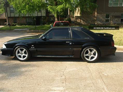 1991 Ford Mustang Gt Hatchback 2 - Door 5. 0l