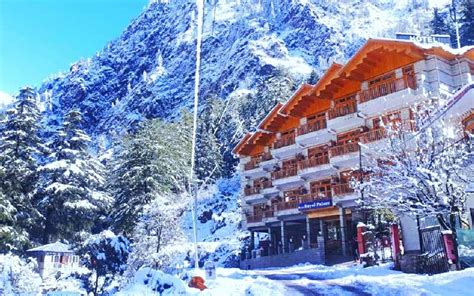 10 Best Places to Stay in Kasol - Best Resorts in Kasol Honeymoon Bug