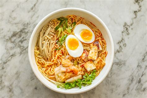 spicy kimchi ramen noodle bowl - Girl on the Range