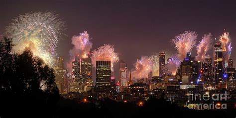 Melbourne Fireworks Photograph by Neil Maclachlan - Fine Art America