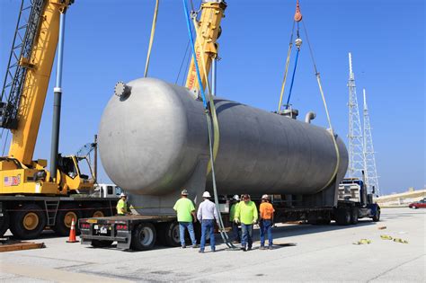 New Liquid Hydrogen Tank will Support Flights from Launch Pad 39B ...