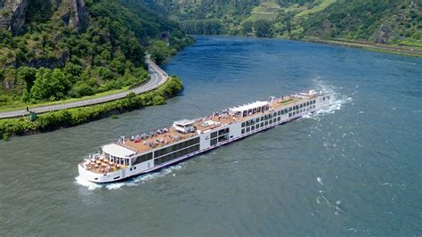 Viking Cruises 2024 Mississippi River Cruise Ship - Rae Leigha