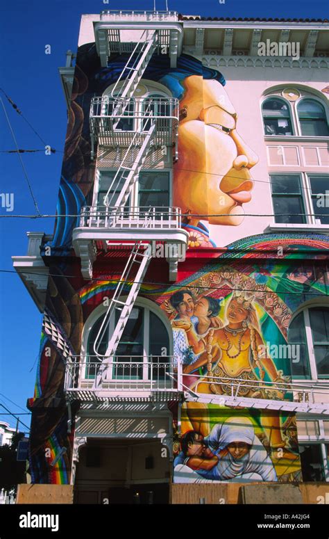 San francisco mural hispanic hi-res stock photography and images - Alamy