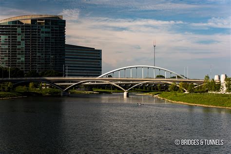 Main Street Bridge - Bridges and Tunnels