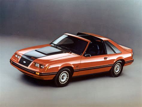 Ford Mustang Photo Gallery: 1983 GT T-Top | Shnack.com