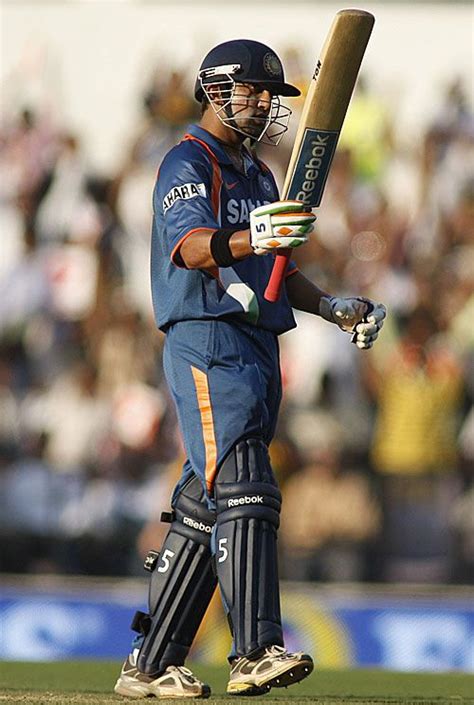 Gautam Gambhir acknowledges his fifty | ESPNcricinfo.com