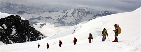 Trekking in Manali - Birdsholiday.com