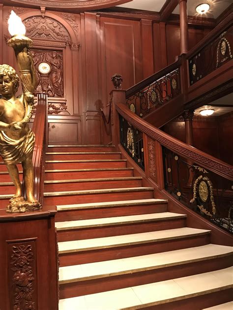 Grand staircase replica at the Titanic exhibit in Paris : r/titanic