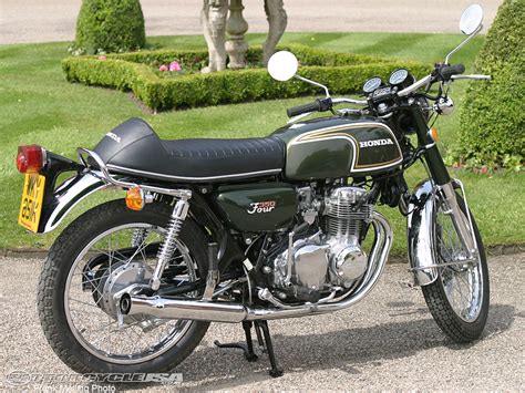 HONDA CB350 - Review and photos