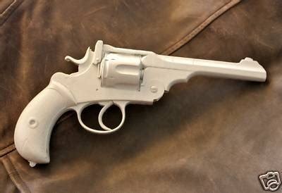 Indiana Jones Gun - Webley WG Resin Prop Model Kit | #100789778