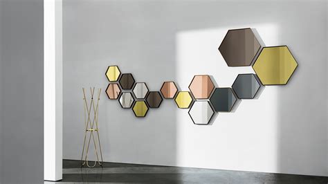 VISUAL | Hexagonal design mirrors - SOVET